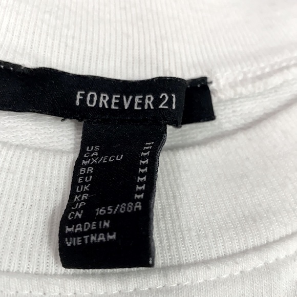 White long sleeve crop top! - Picture 2 of 4